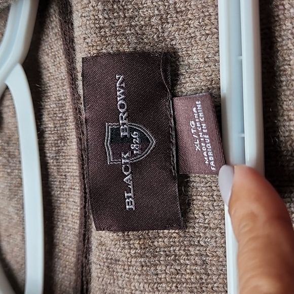 BLACK AND BROWN SWEATER - Picture 2 of 10